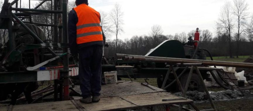 Почело копање пробне бушотине у Сувом Селу